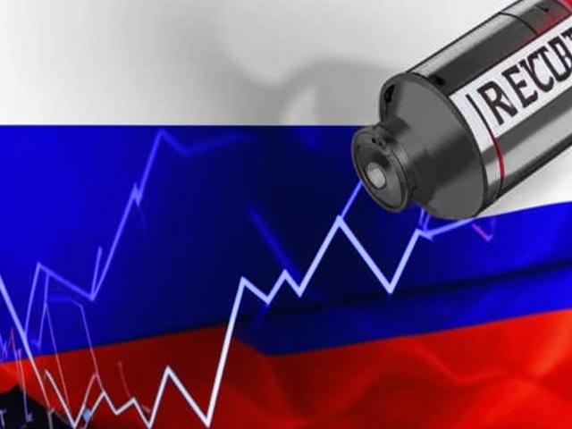 Россия начинает сокращать добычу нефти: что ждет рынок после...